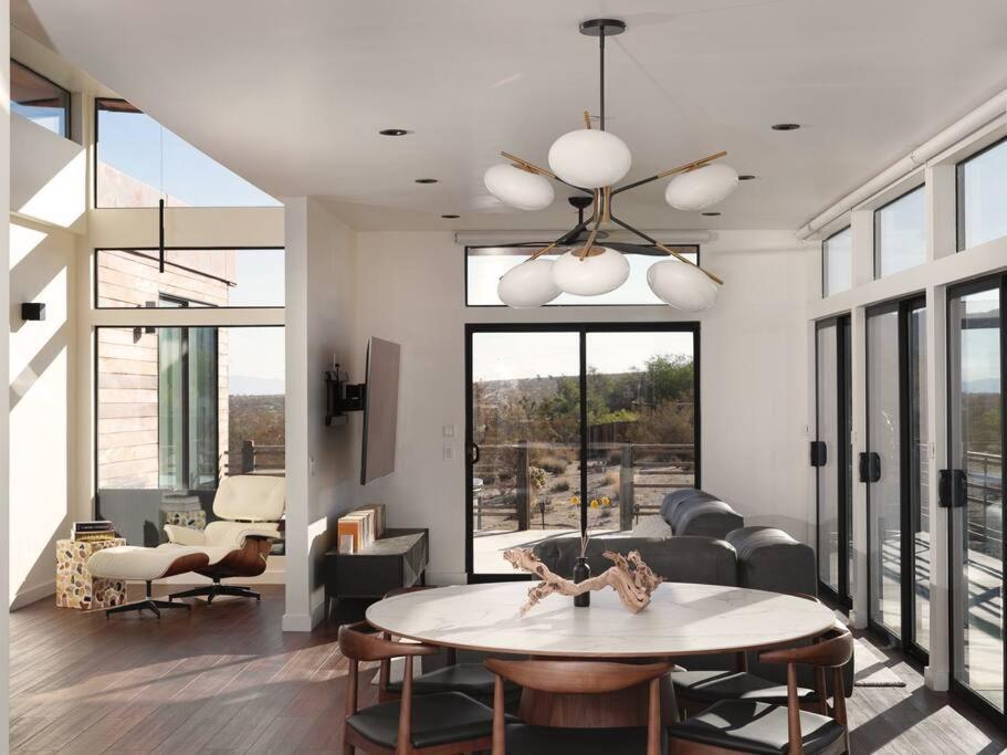 ג'ושואה טרי Panoramic Heaven - Luxury Designer Property W Spa מראה חיצוני תמונה