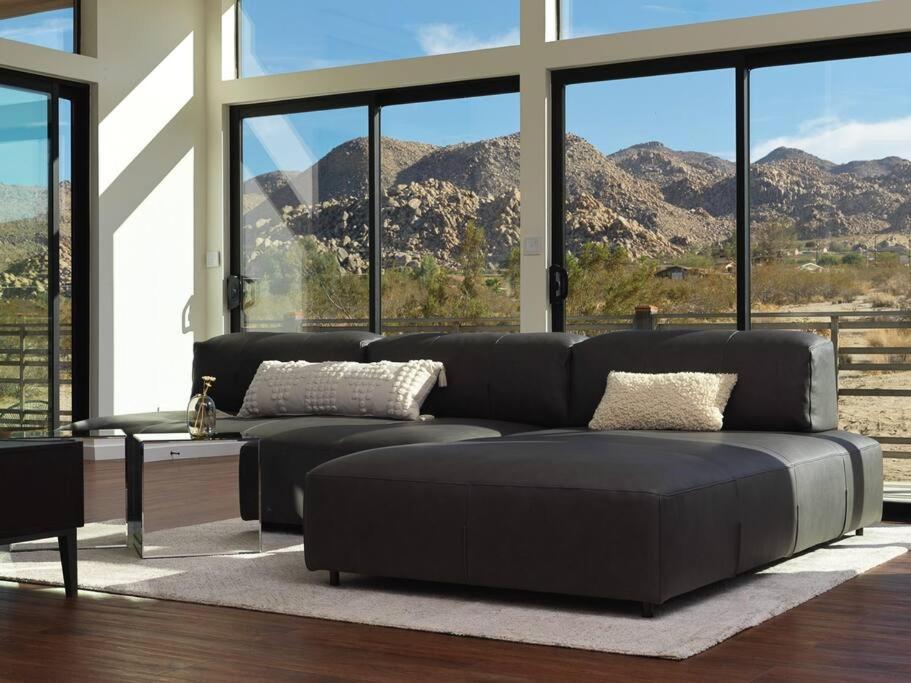 ג'ושואה טרי Panoramic Heaven - Luxury Designer Property W Spa מראה חיצוני תמונה